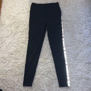 Victoria Sport leggings